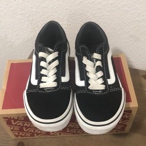 Children vans size 12 y